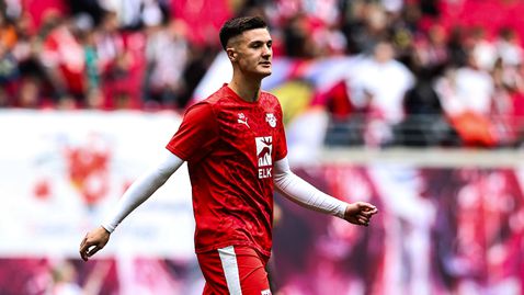  Република България Лайпциг осведоми Арсенал какво желае за Шешко 