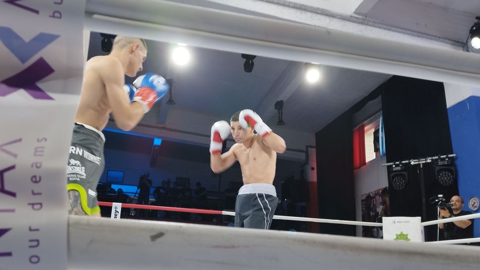 Димо Тониев с категоричен успех в София