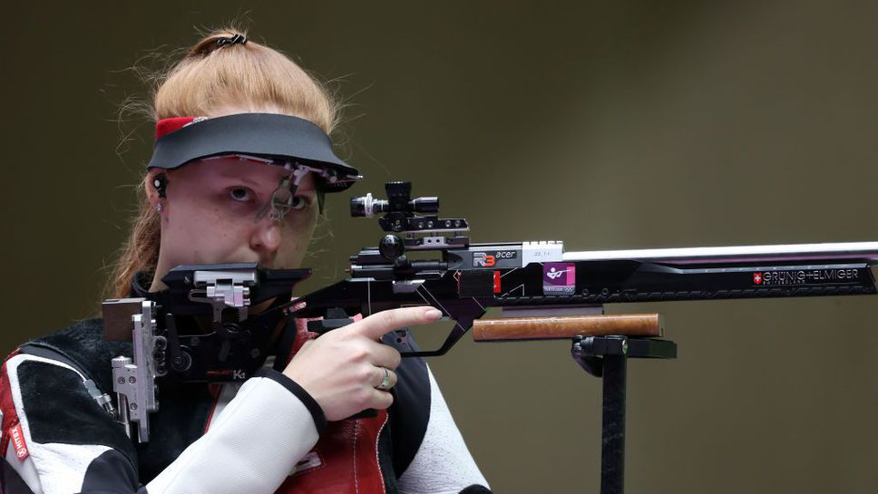 Швейцарка спечели златото на пушка от три положения с нов олимпийски рекорд