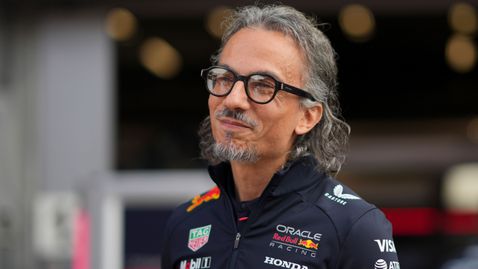 Ред Бул: Няма никакви проблеми с колата на Верстапен