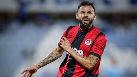 ЦСКА 1948 напира за Спас Делев