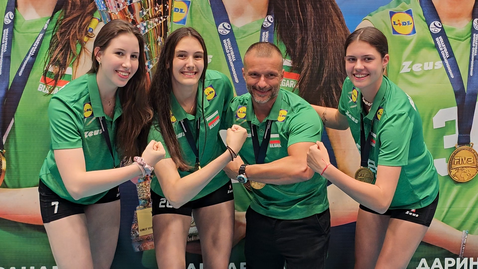 Пловдив посрещна световните шампионки по волейбол със специално тържество