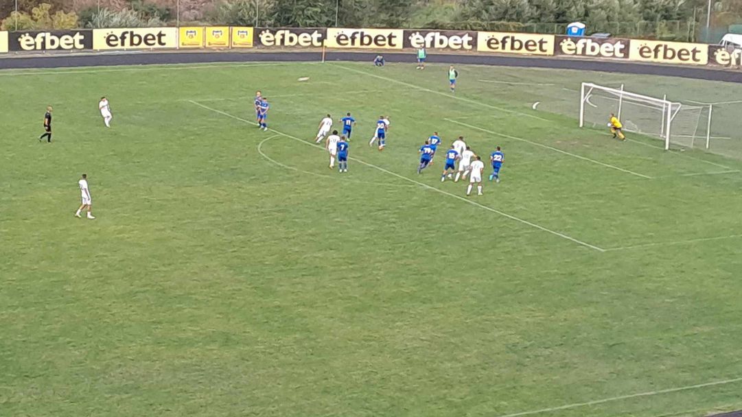 Родопа (Смолян) напуска стадиона си заради ремонт