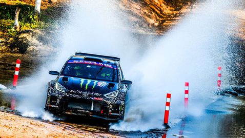  Николай Грязин приключи трети в WRC2, Солберг е на една победа от купата 