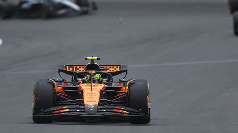 Ландо Норис: Боли ме, но ще продължа да се боря!