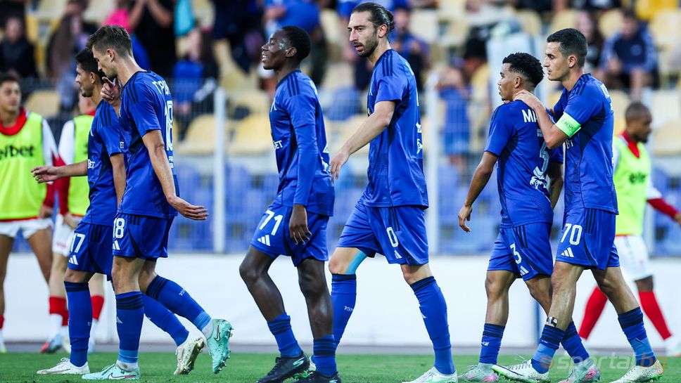 Левски проведе открита тренировка която е част от подготвителния план