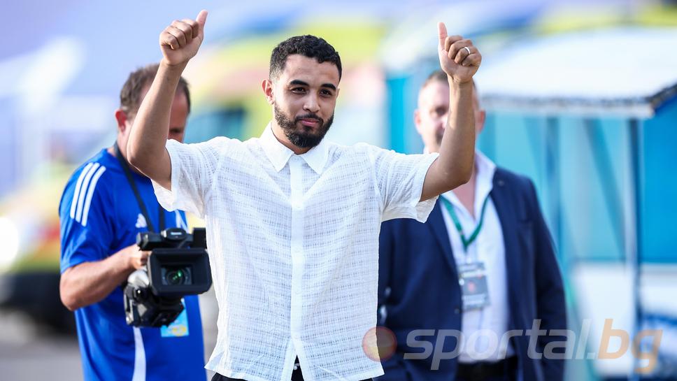 Билал Бари помага на Левски за трансфера на Мрезиг