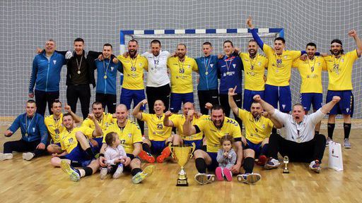 Хандбалният шампион Шумен победи Локомотив (Мездра) и излезе начело