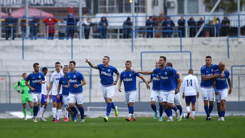  Футболистите на Спартак (Варна) дойдоха в Турция 