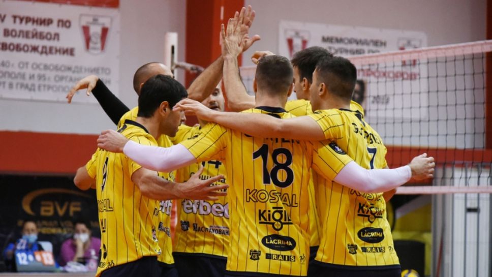 Ботев (Луковит) - Хебър (Пазарджик) 0:3