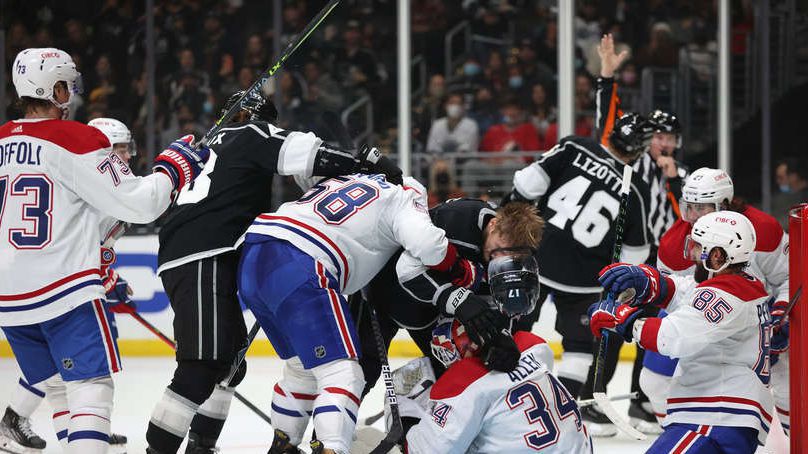 Алекс Яфало с два гола и асистенция за успеха на ЛА Кингс над Монреал с 5:2