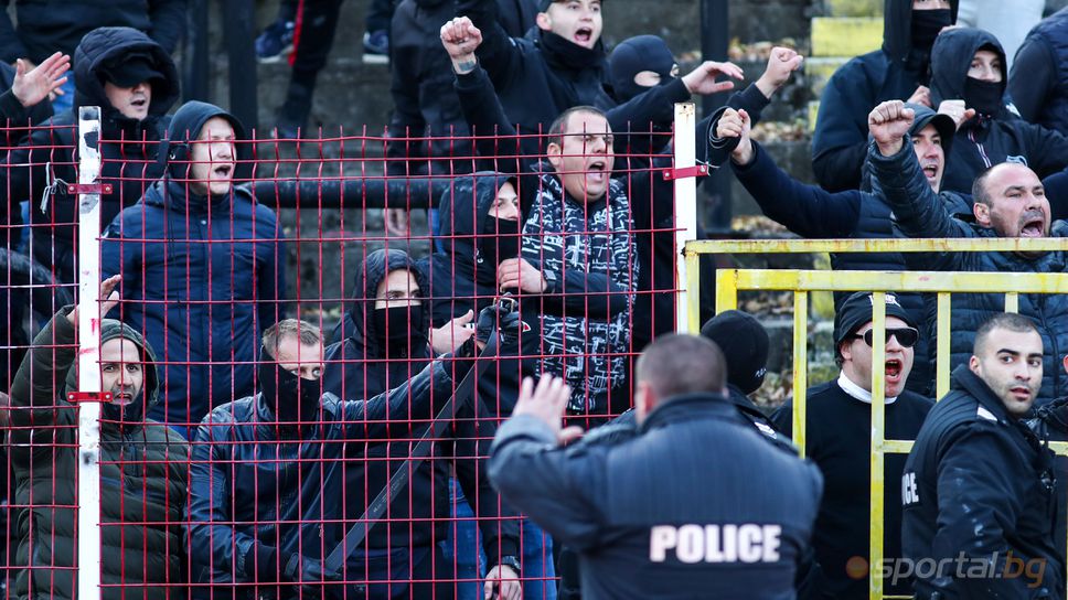 Полицията със строги мерки на днешния мач между ЦСКА - София и Локо (Пловдив)