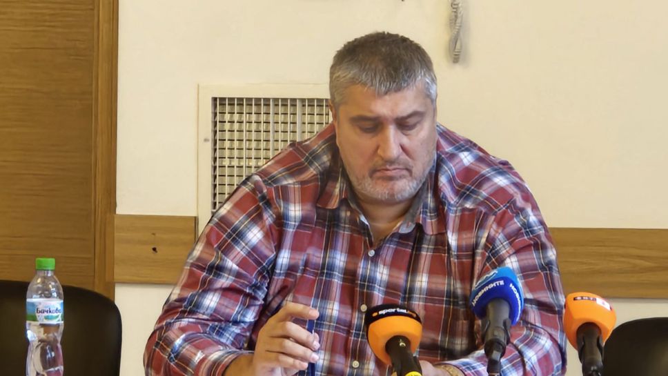 Любомир Ганев: Договорът на новия селекционер ще е до 2026-а