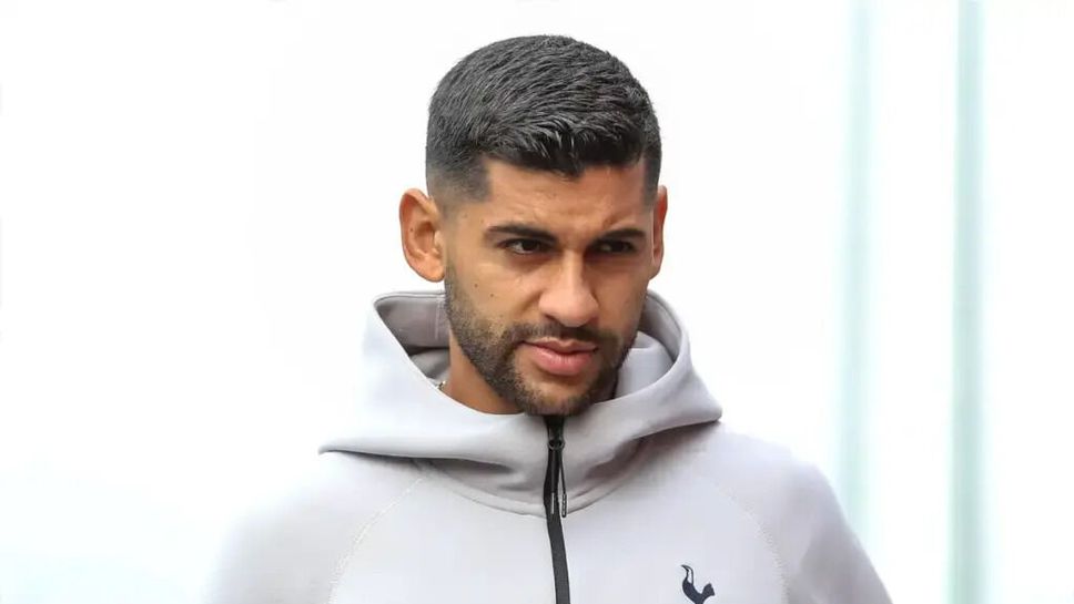 Капитанът на Тотнъм ще е на линия за дербито с Челси