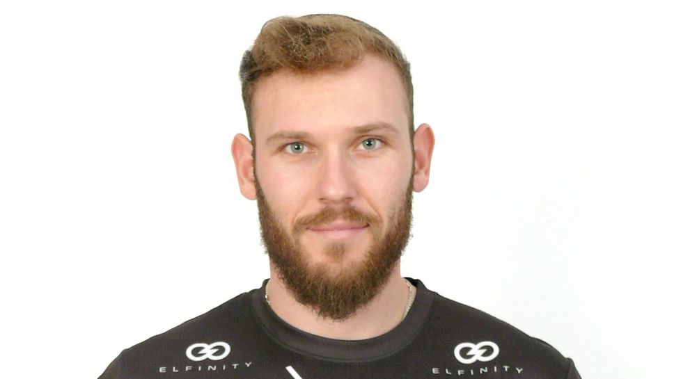 Волейболният вицешампион при мъжете Локомотив Авиа се подсили с опитен