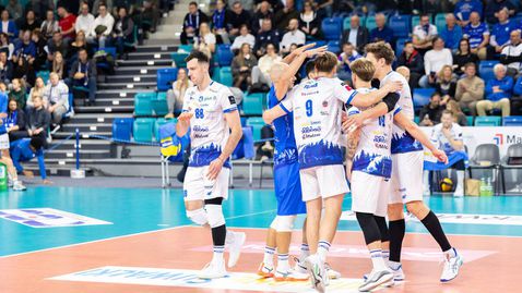  Аспарух Аспарухов с 14 точки, Шлепск с трета поредна загуба 