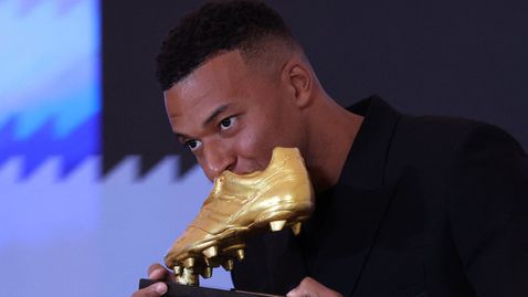 Мбапе получи “Златната обувка” и заяви: Искам отново да я спечеля и да остана в Реал още дълги години