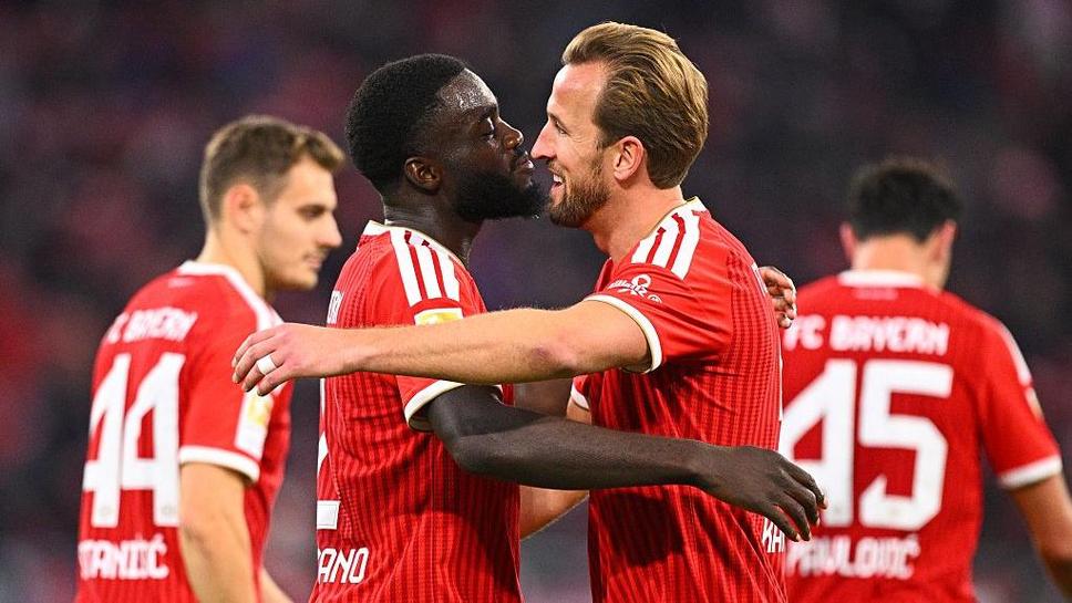 Байерн 2:1 Борусия (Д), Упамекано извежда баварците напред