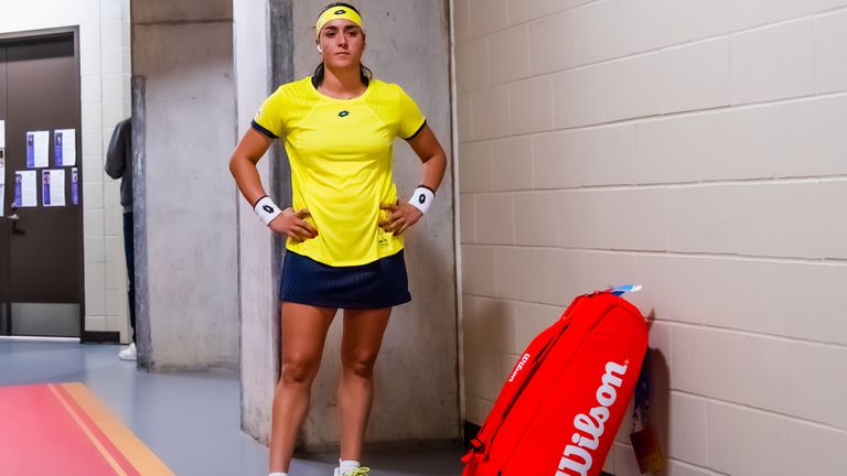 Онс Жабюр пропусна две възможности да стане първата тенисистка от