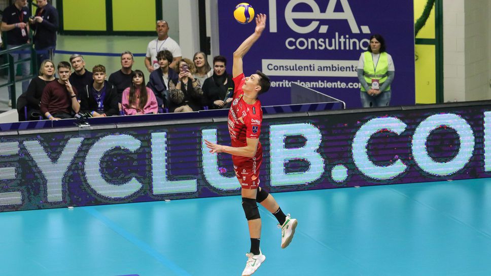 Алекс Николов: Радвам се за наградата за MVP, но най-вече за тази важна победа за класирането