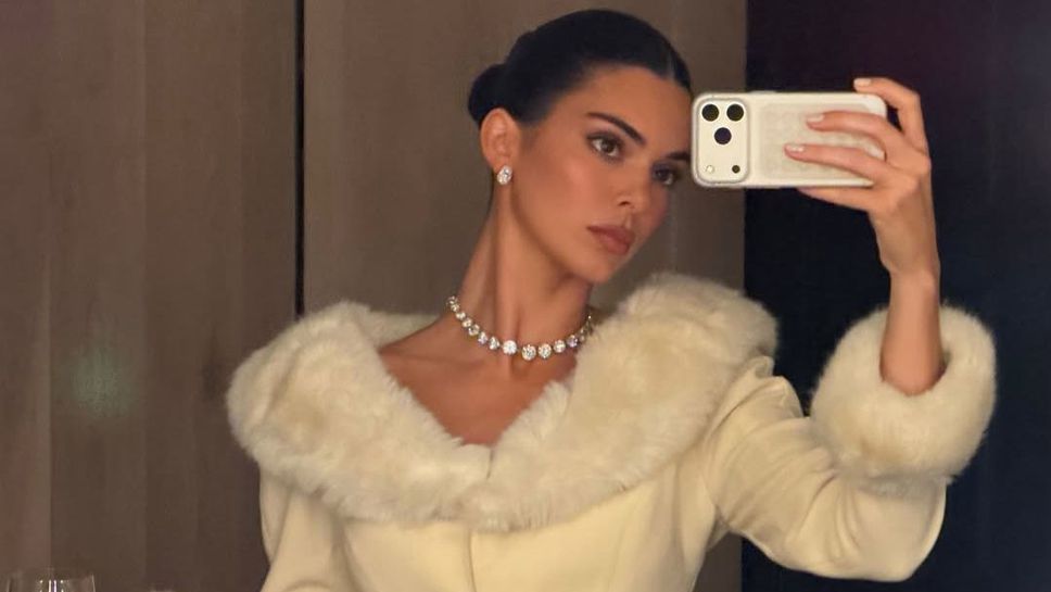 Кендъл Дженър отново демонстрира класата си използвайки социалната мрежа Инстаграм