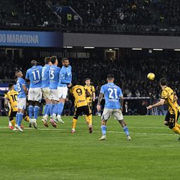 Napoli ostaje u igri: Inter imao pobedu, pa ispustio pobedu u završnici