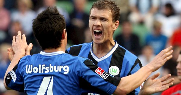 Kako je Edin Džeko ispunio obećanje iz detinjstva i kupio automobil taksisti koji ga je vozio na treninge u Sarajevu: Junak iz Zenice je vozio i Bugati, ali i Golf