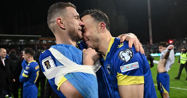 Srpski reprezentativci proslavili plasman BiH na Mundijal: Ovako su ispratili meč iz Zenice!