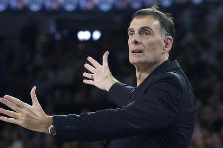 Alimpijević izgubio od Olimpijakosa, pa dobio pohvale Barcokasa!