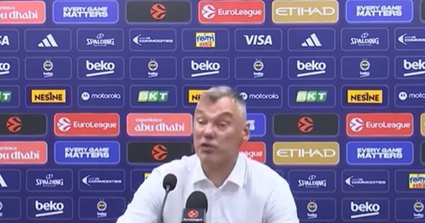 Jasikevičijus pobesneo na konferenciji nakon pobede, iznervirao ga novinar: To je sramotno pitanje! /VIDEO/