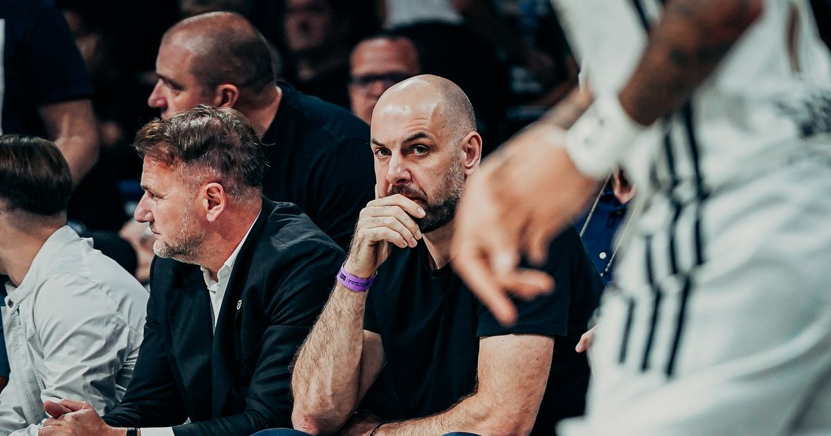 Aleks Marić gleda meč Partizana i Dubaija | Sportal.rs