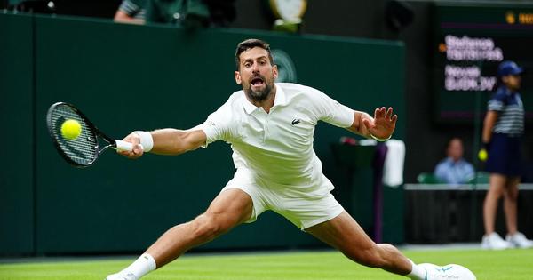 "Novak demolirao Cicipasa!" Teniske legende oduševljene partijom GOAT-a: Dobre šanse da osvoji 25. grend slem