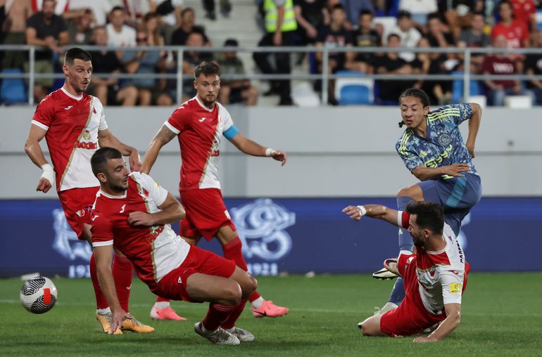 Lale se borile kao lavovi, ali je Ajaks ipak Ajaks: Velikan izbacio srpski klub u trku za Ligu konferencija, ali se Vojvodina nije obrukala