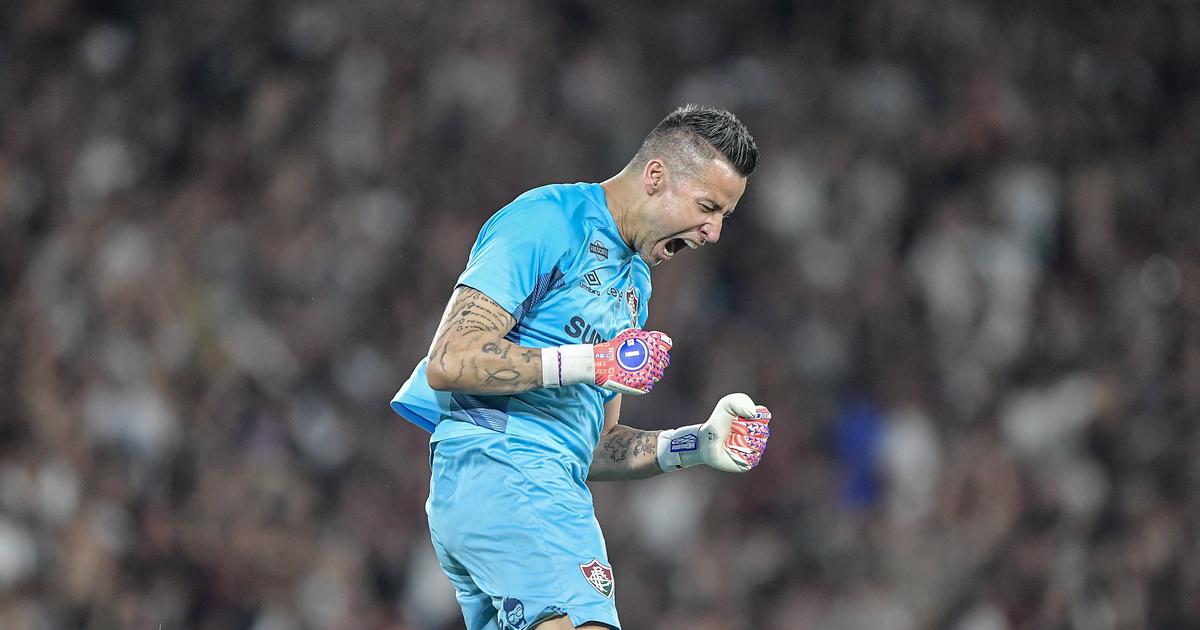 Fabio potpisao novi ugovor sa Fluminenseom | Sportal.rs
