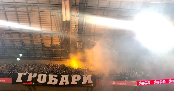 "Gori" na jugu: Bakljada crno-belih!