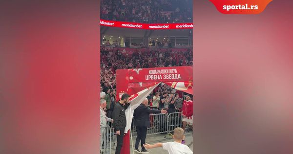 Ovako su dočekani igrači Crvene zvezde: Bodrenje, aplauzi i ovacije!