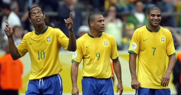 Da li se sećate kada je Ronaldinjo u "dresu Ronalda" deklasirao Hrvate? /VIDEO/