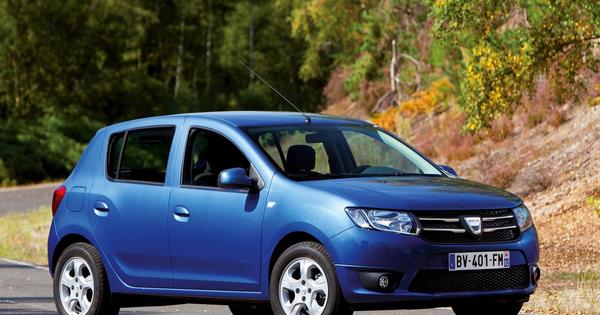 Gde su nestali automobili za 10.000 evra? Pre samo 10 godina mogli smo da biramo 14 novih modela, a sećate li se koliko su koštali Yugo ili “srpski Punto”?