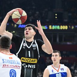 Željko Obradović presekao, Partizan bez jednog centra u Tel Avivu: Briljirao protiv Mornara, ne igra protiv Makabija u Evroligi