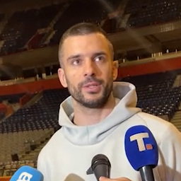 "Smit? Pa doveli smo i mi malog Topića!" Branko Lazić prokomentarisao novo pojačanje Partizana neposredno pred derbi /VIDEO/