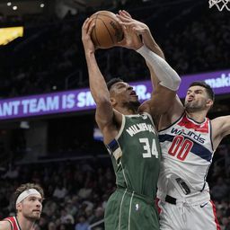 "Momak ume da igra košarku, pametan je!" NBA šampion oduševljen Tristanom Vukčevićem