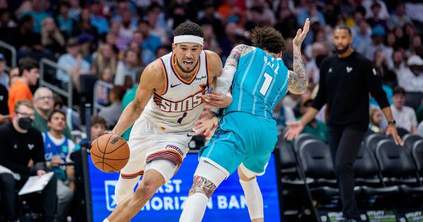 Hornetsi ubedljivi protiv Sansa, Knipel oborio trojkaški rekord /VIDEO/