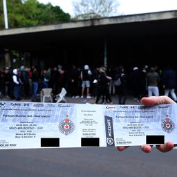 /FOTO/ GROZNICA TRESE GROBARE! Dugi redovi za Partizan - Real, mnogi s meča došli da čekaju, donose se i stolice