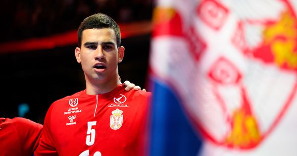 Bomba u Humskoj: Reprezentativac Srbije potpisao na dve godine! /FOTO/