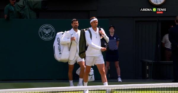 Počinje! Novak Đoković izašao na teren u sad već prepoznatljivom stajlingu