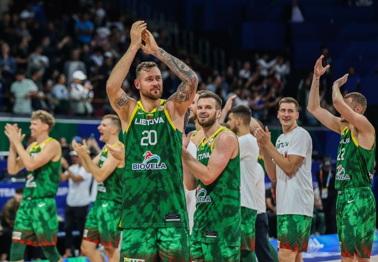 Litvanija šokirala SAD i zakazala meč sa Srbijom u četvrtfinalu Mundobasketa