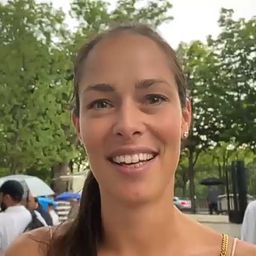 Ana Ivanović posle duge pauze za srpske medije: Emotivno videla finale, zagonetno o projektima u Srbiji /VIDEO/