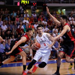 KATASTROFA U NIŠU Srbija ubedljivo vodila, doživela VELIKI PAD i izgubila od autsajdera!