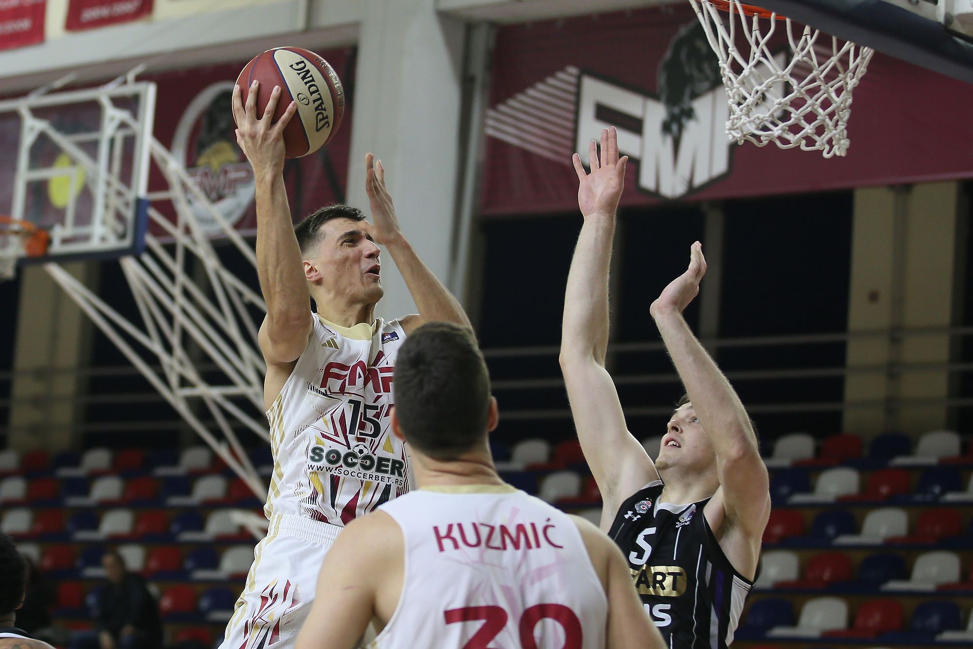 Detalj sa meča KK FMP - KK Partizan, ABA liga