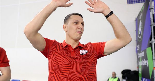 Igor Žakić je veliki trener, zbog svojih odbojkašica – i ove izjave: Hvala im što od mene prave trofejnog stručnjaka /VIDEO/